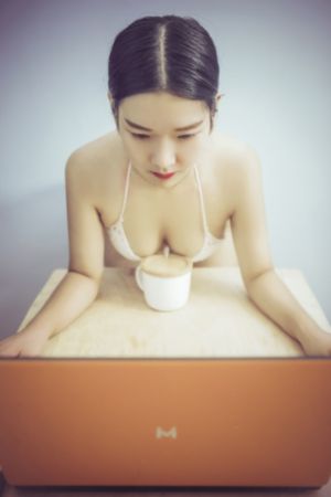 精品美女视频在线观看免费软件_4K在线观看