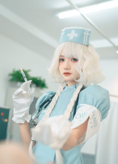 欧美精品v_免费完整版高清